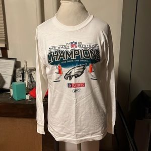 Reebok youth large (women’s medium) 2006 Philadelphia Eagles NFC Champions shirt